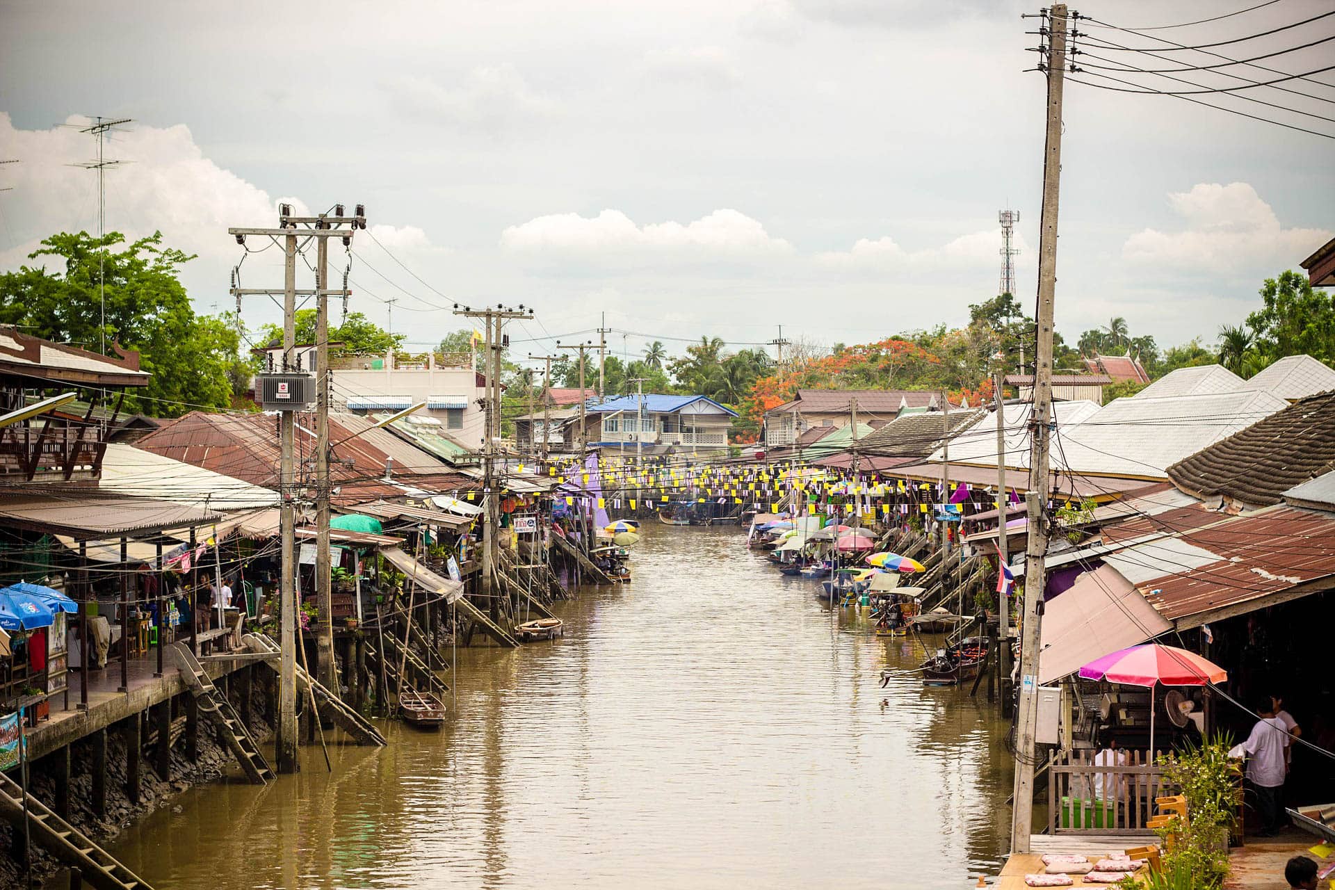 bangkok floating market