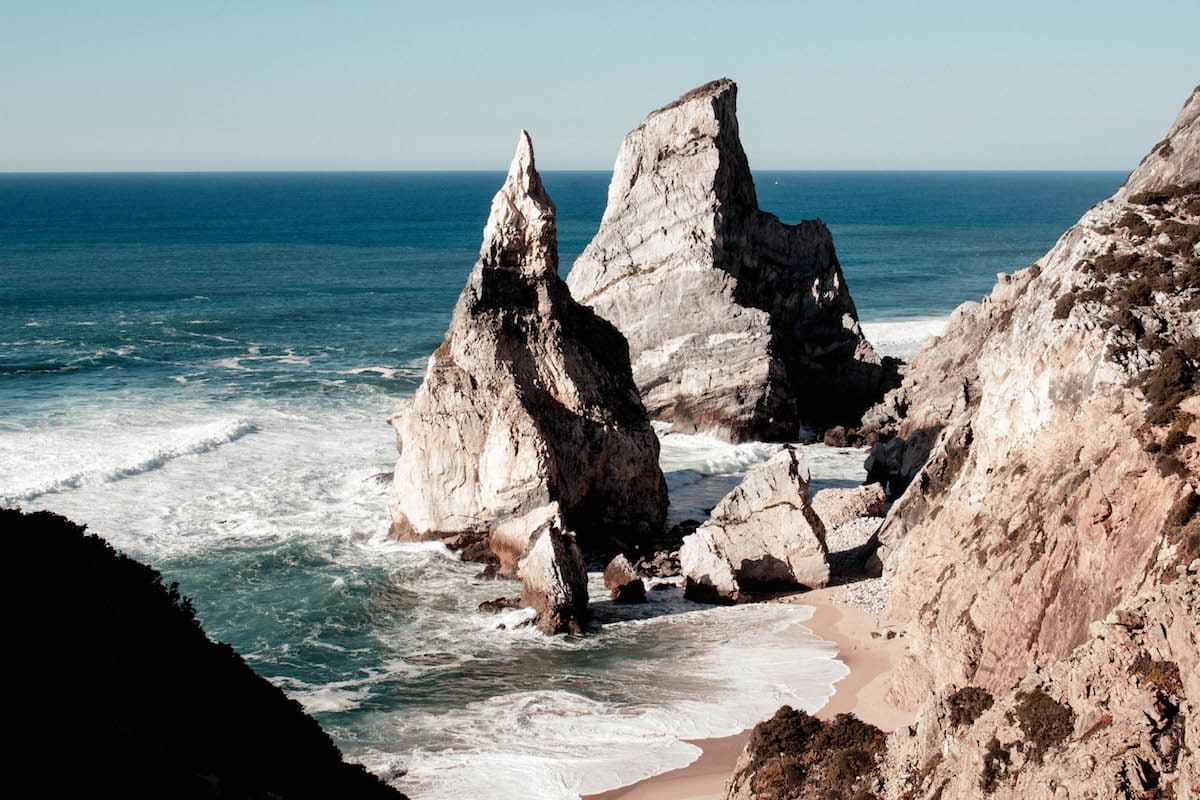 praia da ursa strand portugal