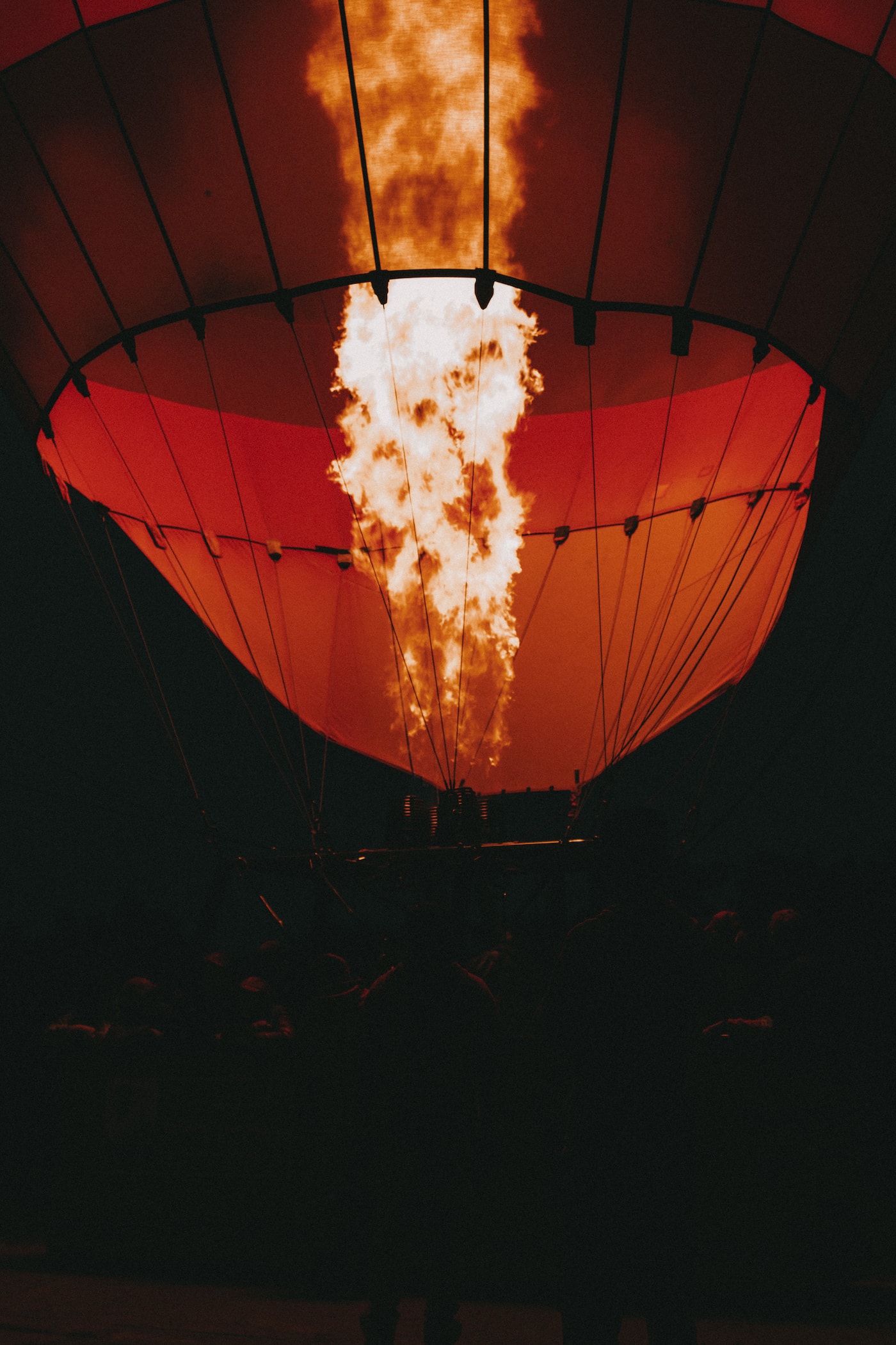 Heißluftballon mit Feuer