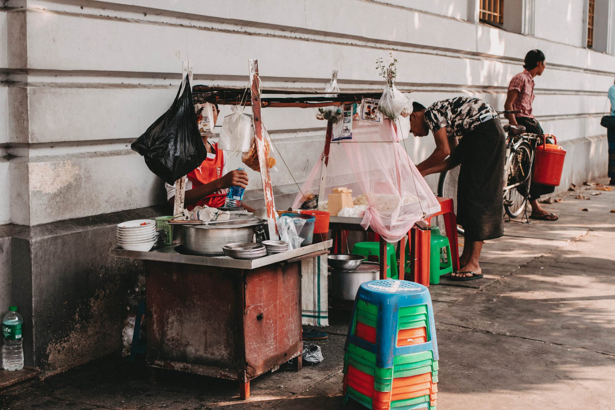 yangon sehenswürdigkeiten streetfood