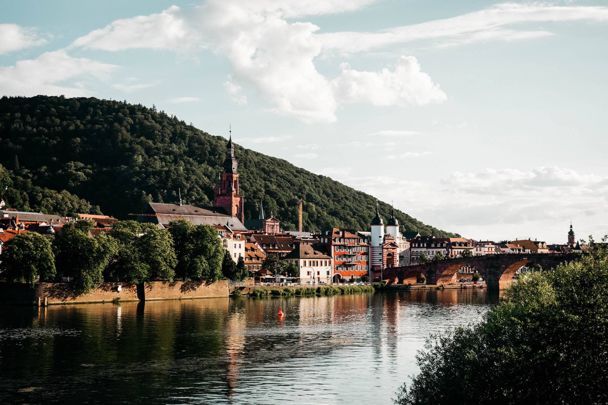 Heidelberg ist die schönste Stadt Deutschlands.
