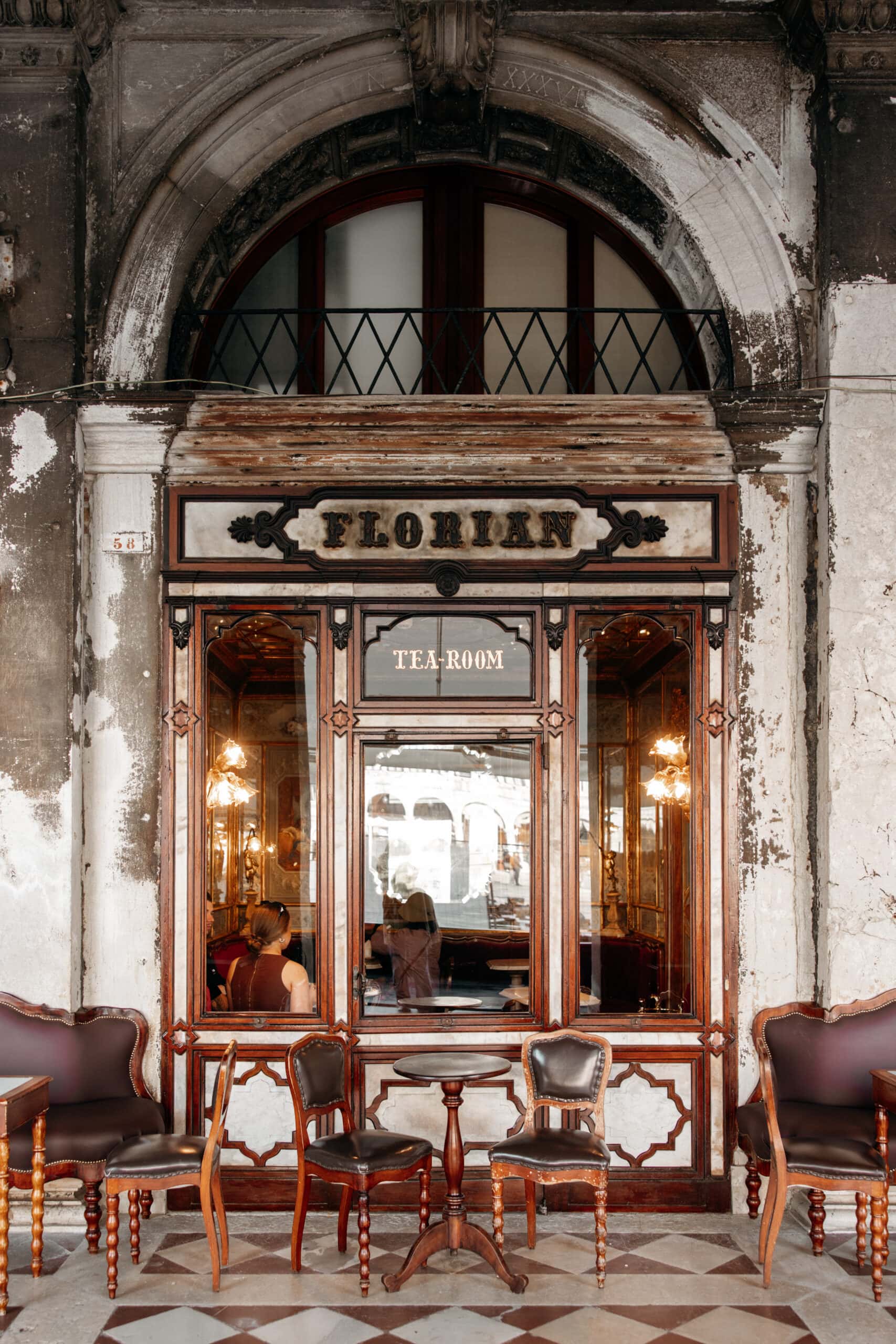 venedig sehenswürdigkeiten cafe